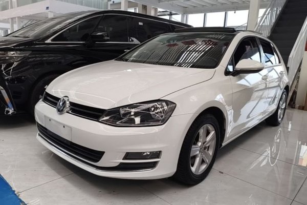 Volkswagen Golf · 2016 год