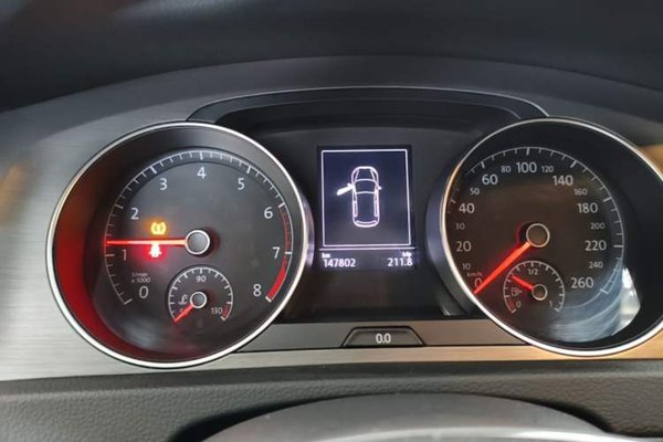 Volkswagen Golf 2016, 147800 км, за 7118 USD - фото 14