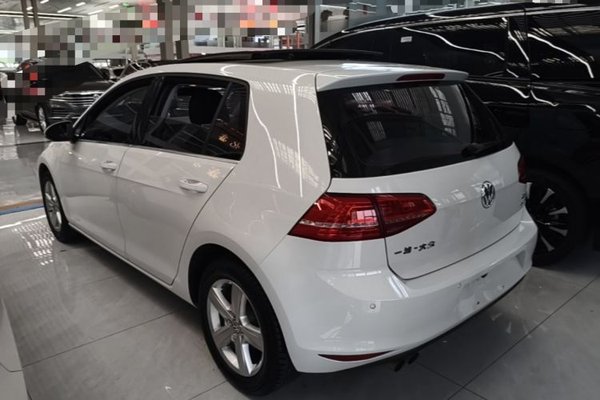 Volkswagen Golf 2016, 147800 км, за 7118 USD