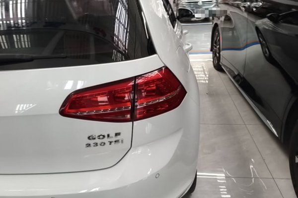 Volkswagen Golf 2016, 147800 км, за 7118 USD - фото 9