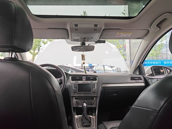 Volkswagen Golf 2016, 90200 км, за 9201 USD - фото 14