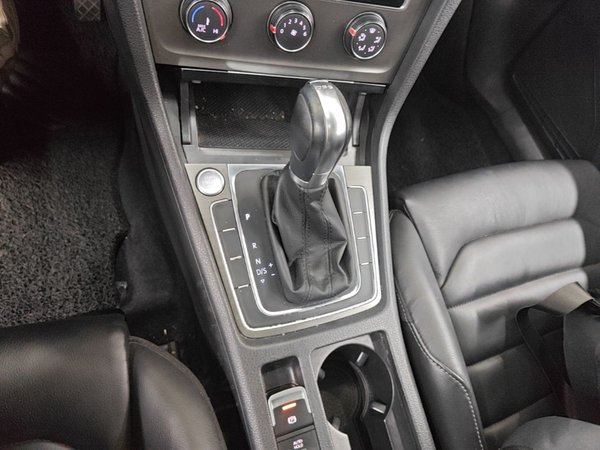 Volkswagen Golf 2016, 90200 км, за 9201 USD - фото 13