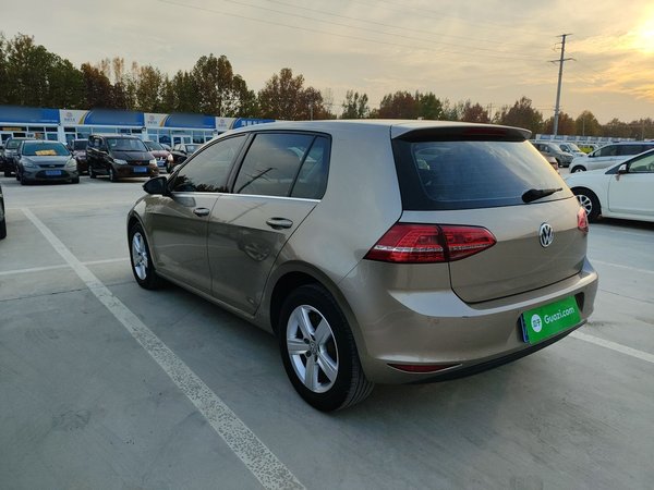Volkswagen Golf 2016, 146500 км, за 6945 USD