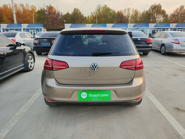 Volkswagen Golf 2016, 146500 км, за 6945 USD