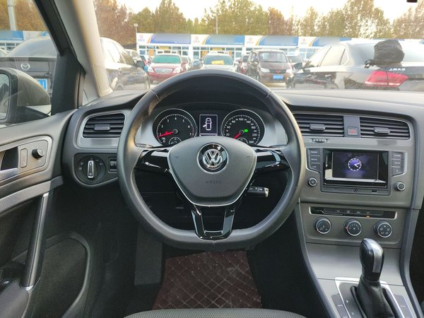 Volkswagen Golf 2016, 146500 км, за 6945 USD - фото 10