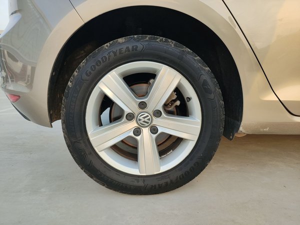 Volkswagen Golf 2016, 146500 км, за 6945 USD - фото 25