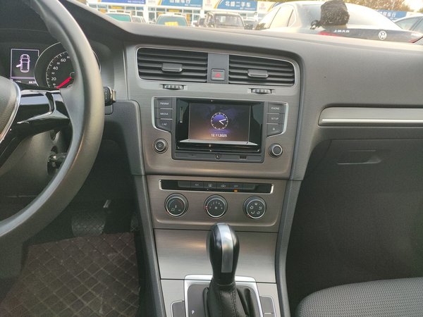 Volkswagen Golf 2016, 146500 км, за 6945 USD - фото 12