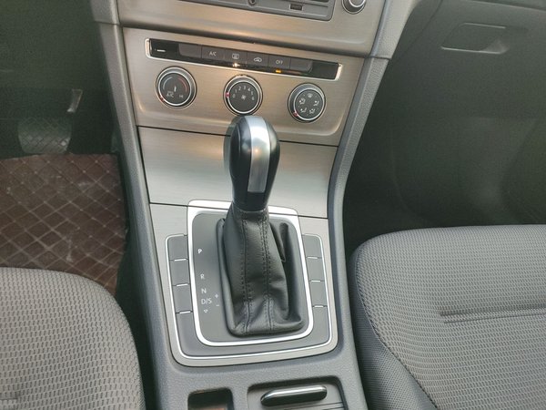 Volkswagen Golf 2016, 146500 км, за 6945 USD - фото 13