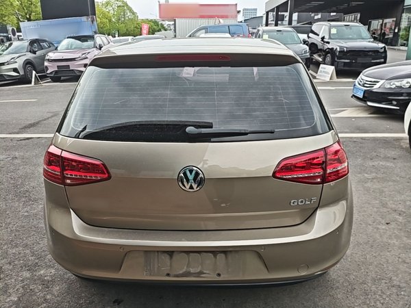 Volkswagen Golf 2016, 74500 км, за 7264 USD