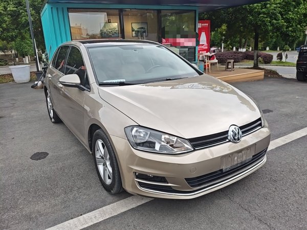 Volkswagen Golf 2016, 74500 км, за 7264 USD