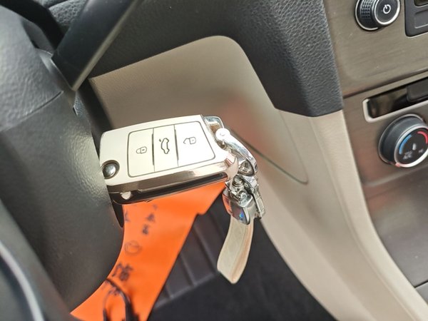 Volkswagen Golf 2016, 74500 км, за 7264 USD - фото 12