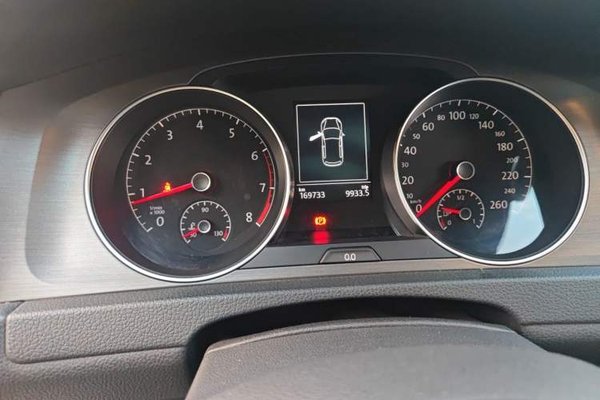Volkswagen Golf 2016, 169700 км, за 6084 USD - фото 12