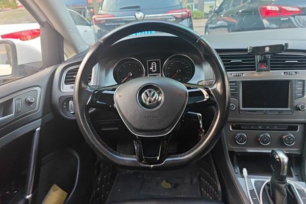 Volkswagen Golf 2016, 169700 км, за 6084 USD - фото 10
