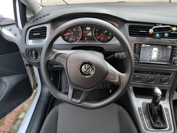 Volkswagen Golf 2016, 34400 км, за 8379 USD - фото 7