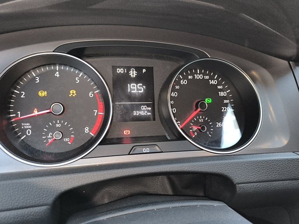 Volkswagen Golf 2016, 34400 км, за 8379 USD - фото 9
