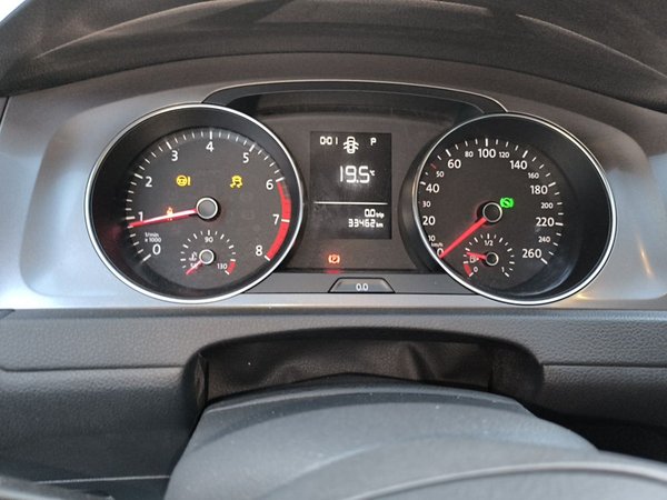 Volkswagen Golf 2016, 34400 км, за 8379 USD - фото 8