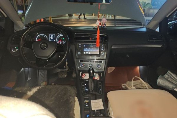 Volkswagen Golf 2016, 39700 км, за 8243 USD - фото 10