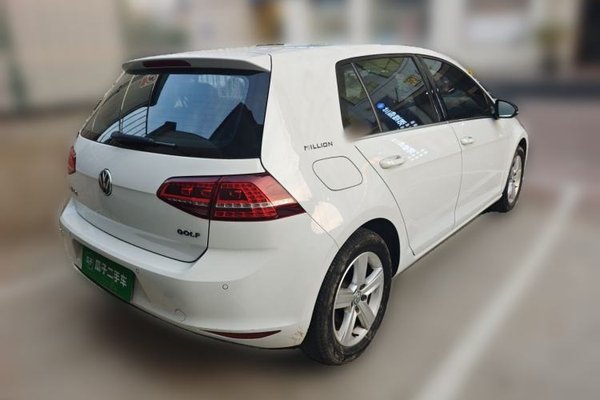Volkswagen Golf 2016, 39700 км, за 8243 USD - фото 6
