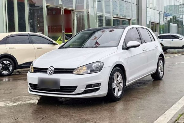 Volkswagen Golf · 2016 год