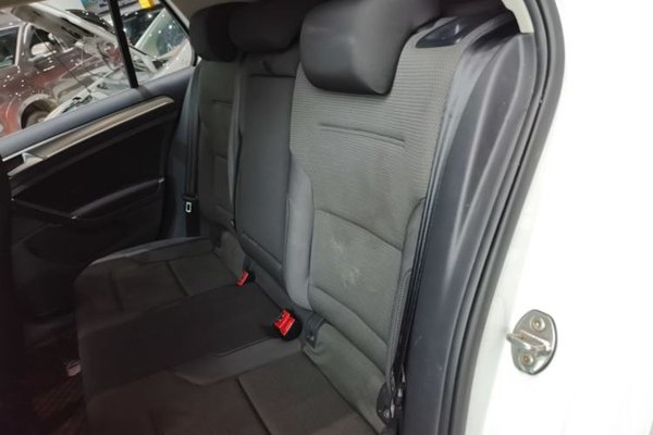 Volkswagen Golf 2016, 72500 км, за 7731 USD - фото 25