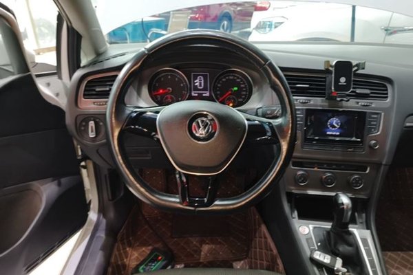 Volkswagen Golf 2016, 72500 км, за 7731 USD - фото 18