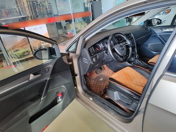 Volkswagen Golf 2017, 107899 км, за 7992 USD - фото 19