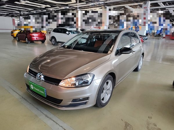 Volkswagen Golf · 2017 год