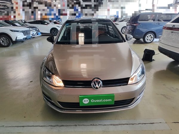 Volkswagen Golf 2017, 107899 км, за 7992 USD