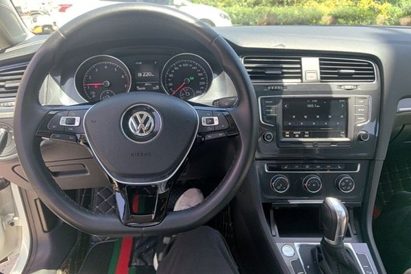 Volkswagen Golf 2017, 134100 км, за 8841 USD - фото 12