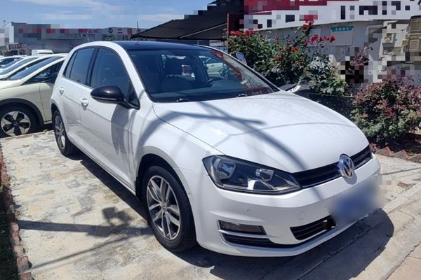 Volkswagen Golf 2017, 134100 км, за 8841 USD