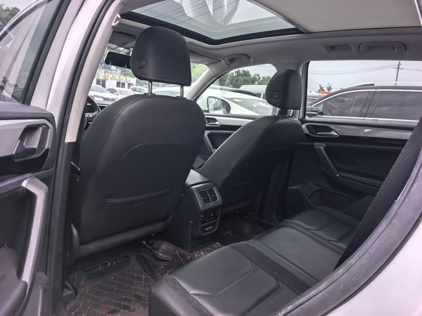 Volkswagen Golf 2017, 159500 км, за 9317 USD - фото 19
