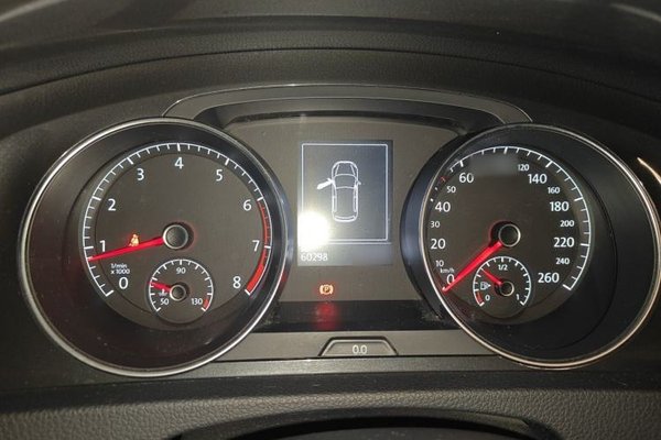 Volkswagen Golf 2017, 60300 км, за 9536 USD - фото 12