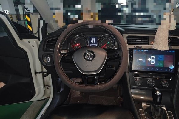 Volkswagen Golf 2017, 60300 км, за 9536 USD - фото 11
