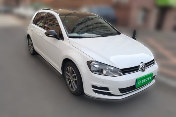 Volkswagen Golf 2017, 78000 км, за 8851 USD