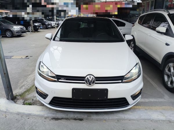 Volkswagen Golf 2017, 88700 км, за 10554 USD