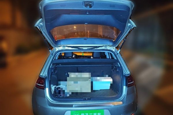 Volkswagen Golf 2017, 121300 км, за 6874 USD - фото 6