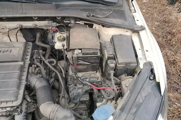 Volkswagen Golf 2017, 75500 км, за 6943 USD