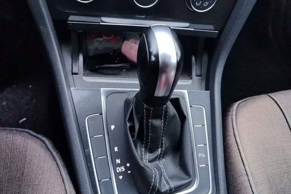 Volkswagen Golf 2017, 75500 км, за 6943 USD - фото 22