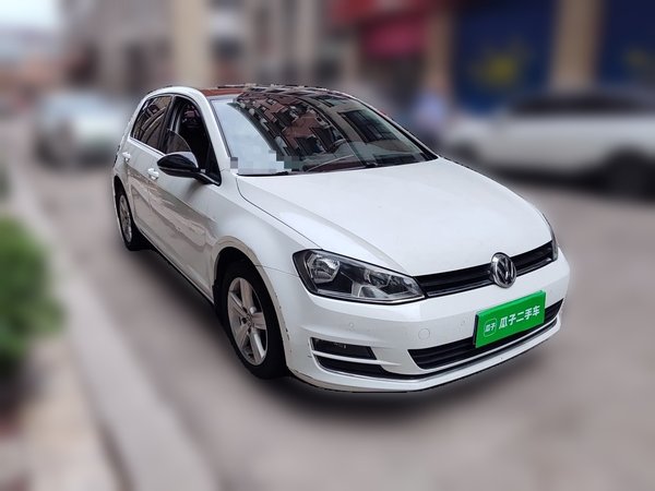 Volkswagen Golf 2017, 93600 км, за 7875 USD