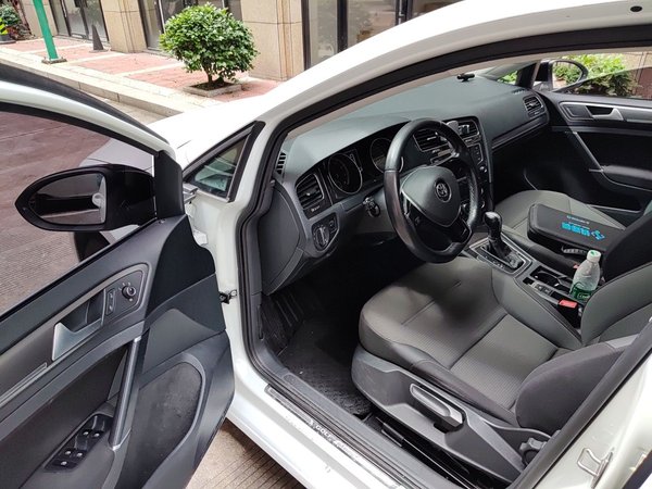 Volkswagen Golf 2017, 93600 км, за 7875 USD - фото 17