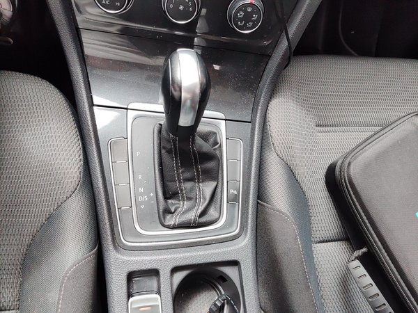 Volkswagen Golf 2017, 93600 км, за 7875 USD - фото 15