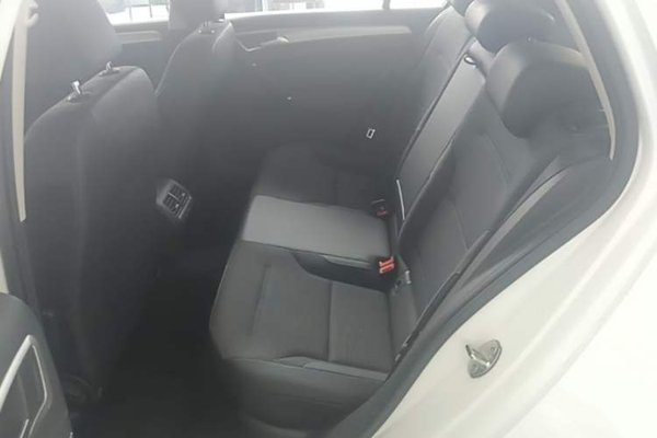 Volkswagen Golf 2018, 104100 км, за 8994 USD - фото 20