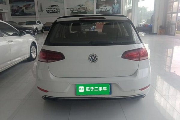 Volkswagen Golf 2018, 104100 км, за 8994 USD