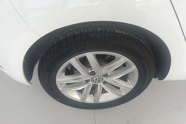Volkswagen Golf 2018, 104100 км, за 8994 USD - фото 11