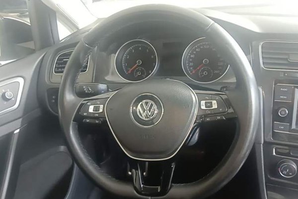 Volkswagen Golf 2018, 104100 км, за 8994 USD - фото 13