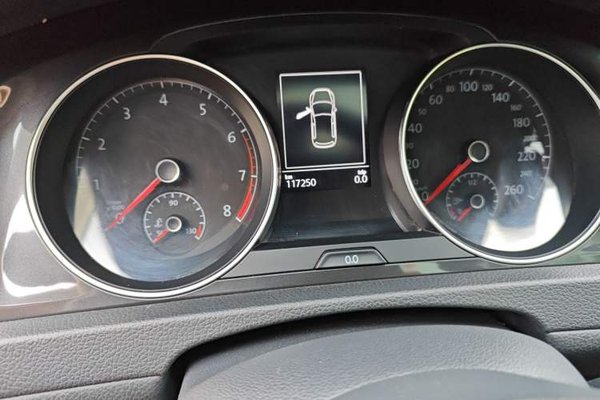 Volkswagen Golf 2018, 117200 км, за 9666 USD - фото 7