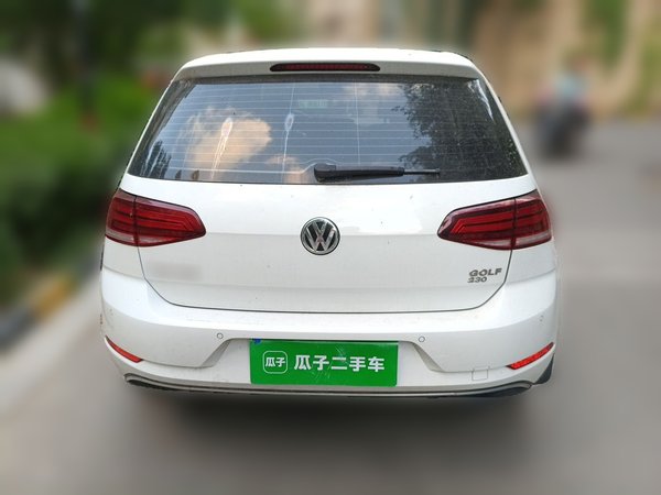 Volkswagen Golf 2018, 82700 км, за 9627 USD