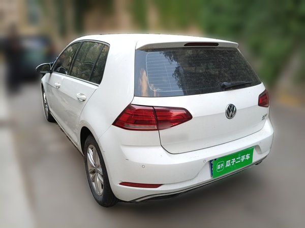 Volkswagen Golf 2018, 82700 км, за 9627 USD