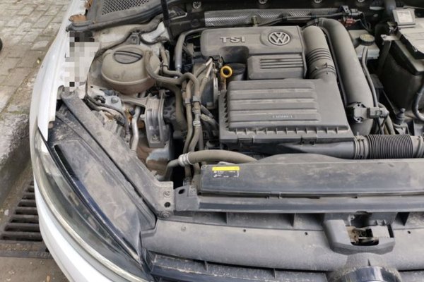 Volkswagen Golf 2018, 92300 км, за 7281 USD - фото 23