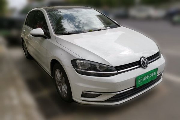Volkswagen Golf 2018, 92300 км, за 7281 USD